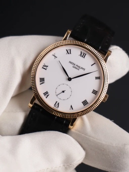 Patek Philippe Calatrava 3919J-001, image 1 Patek Philippe Calatrava 3919J-001, image 1