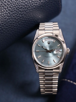 Rolex Day-Date 36 36 Ice Blue Dial Diamond Lugs Officially serviced 08/2026, image 8 Rolex Day-Date 36 36 Ice Blue Dial Diamond Lugs Officially serviced 08/2026, image 8