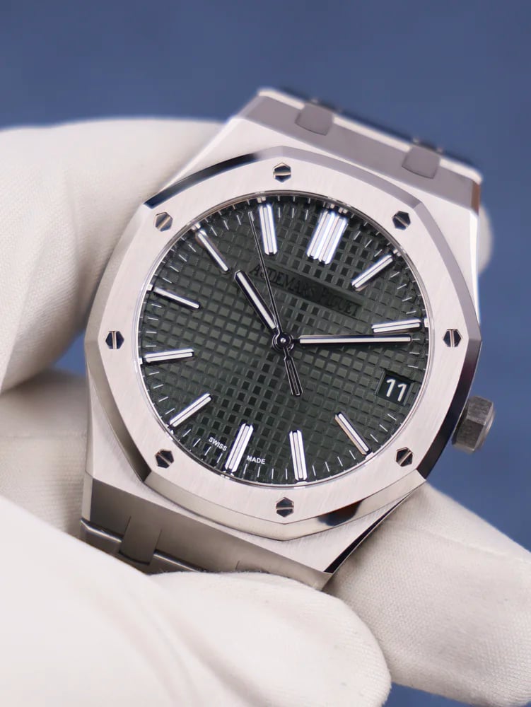 Audemars Piguet Royal Oak Selfwinding, image 1 Audemars Piguet Royal Oak Selfwinding, image 1
