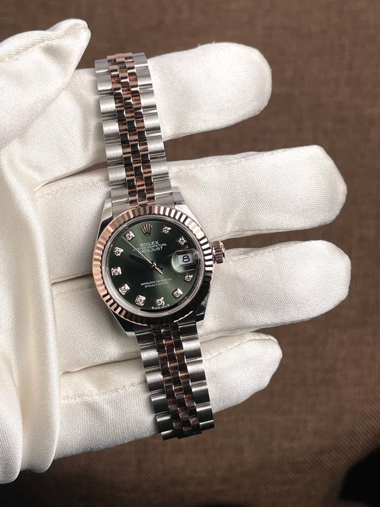 Rolex Lady-Datejust Green dial with Diamonds Jubilee bracelet Box & Papers 2026, image 8 Rolex Lady-Datejust Green dial with Diamonds Jubilee bracelet Box & Papers 2026, image 8