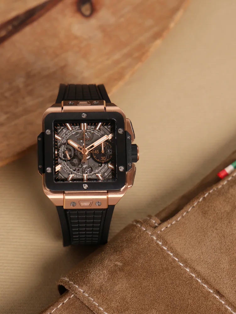 Hublot Square Bang Unico King Gold Ceramic 42mm, image 2 Hublot Square Bang Unico King Gold Ceramic 42mm, image 2