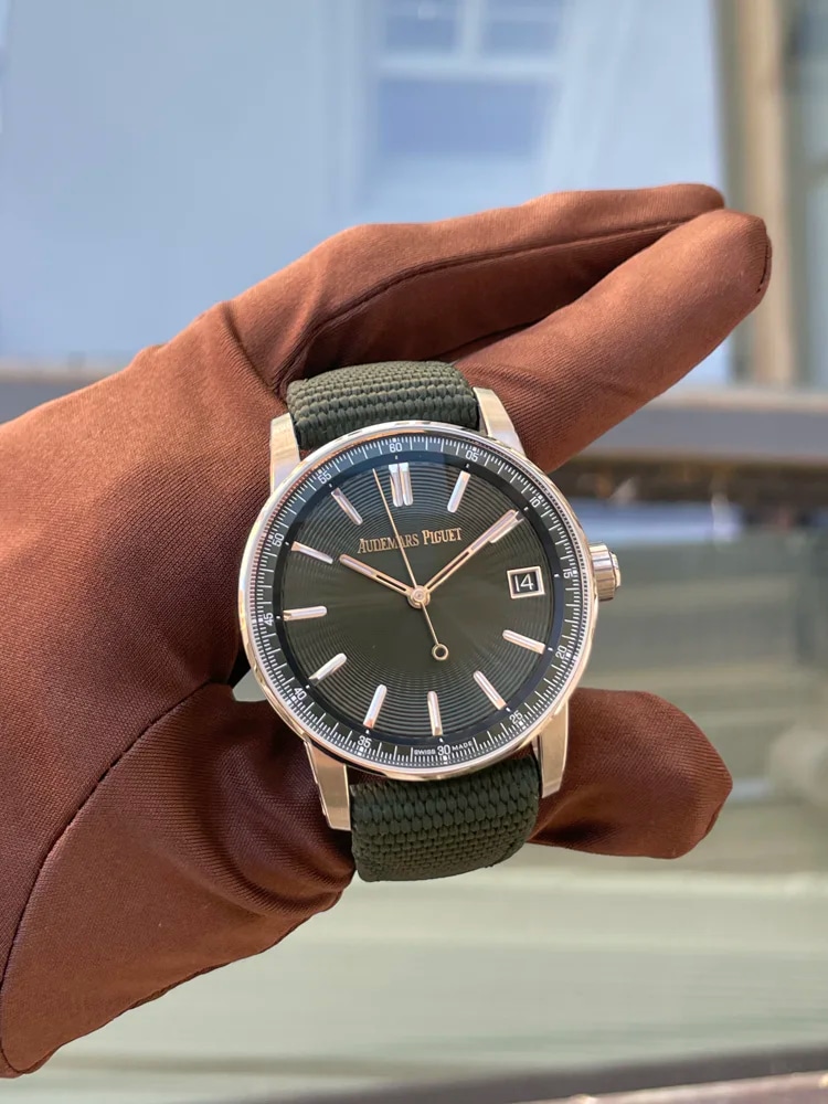 Audemars Piguet Code 11.59 15210ST.OO.A056KB.01, image 1 Audemars Piguet Code 11.59 15210ST.OO.A056KB.01, image 1