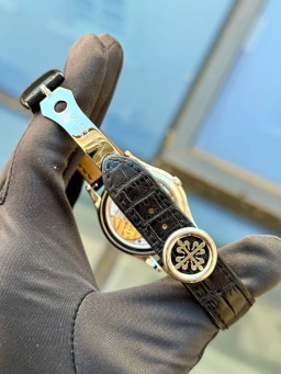 Patek Philippe Perpetual Calendar Grey Dial, image 5 Patek Philippe Perpetual Calendar Grey Dial, image 5