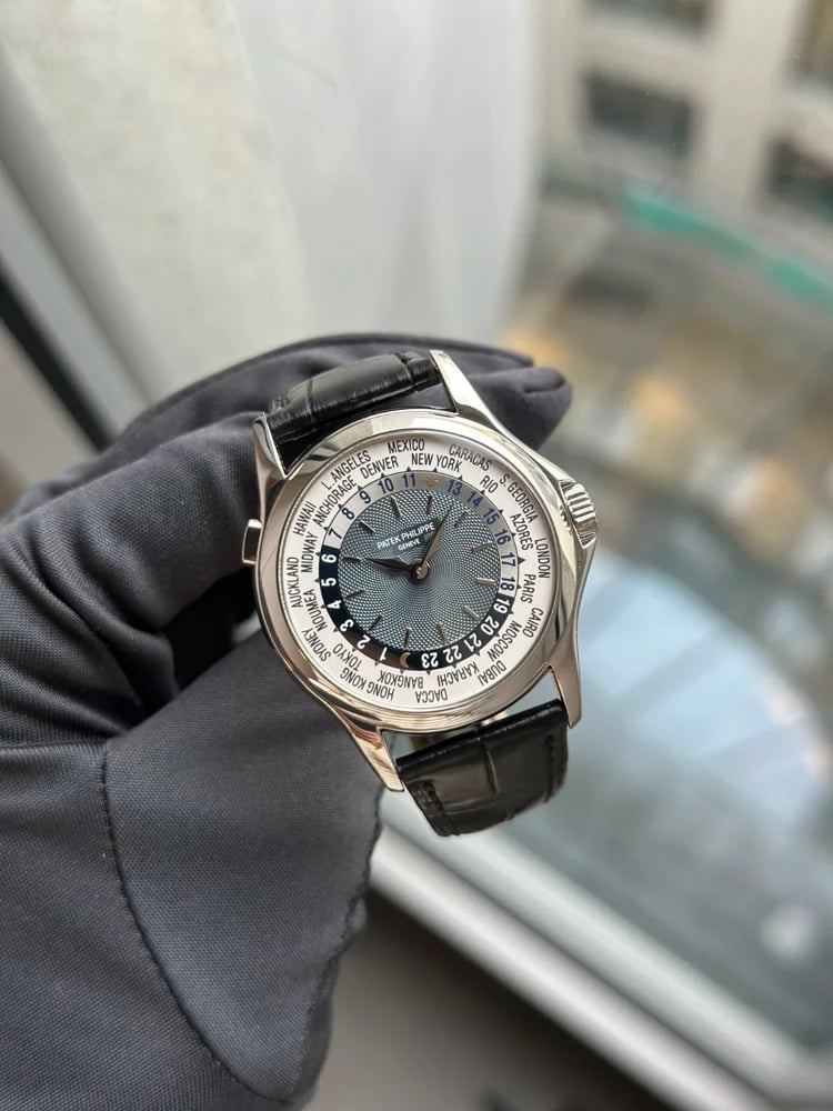 Patek Philippe World Time Platinum, image 1 Patek Philippe World Time Platinum, image 1