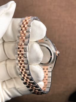 Rolex Lady-Datejust Green dial with Diamonds Jubilee bracelet Box & Papers 2026, image 5 Rolex Lady-Datejust Green dial with Diamonds Jubilee bracelet Box & Papers 2026, image 5