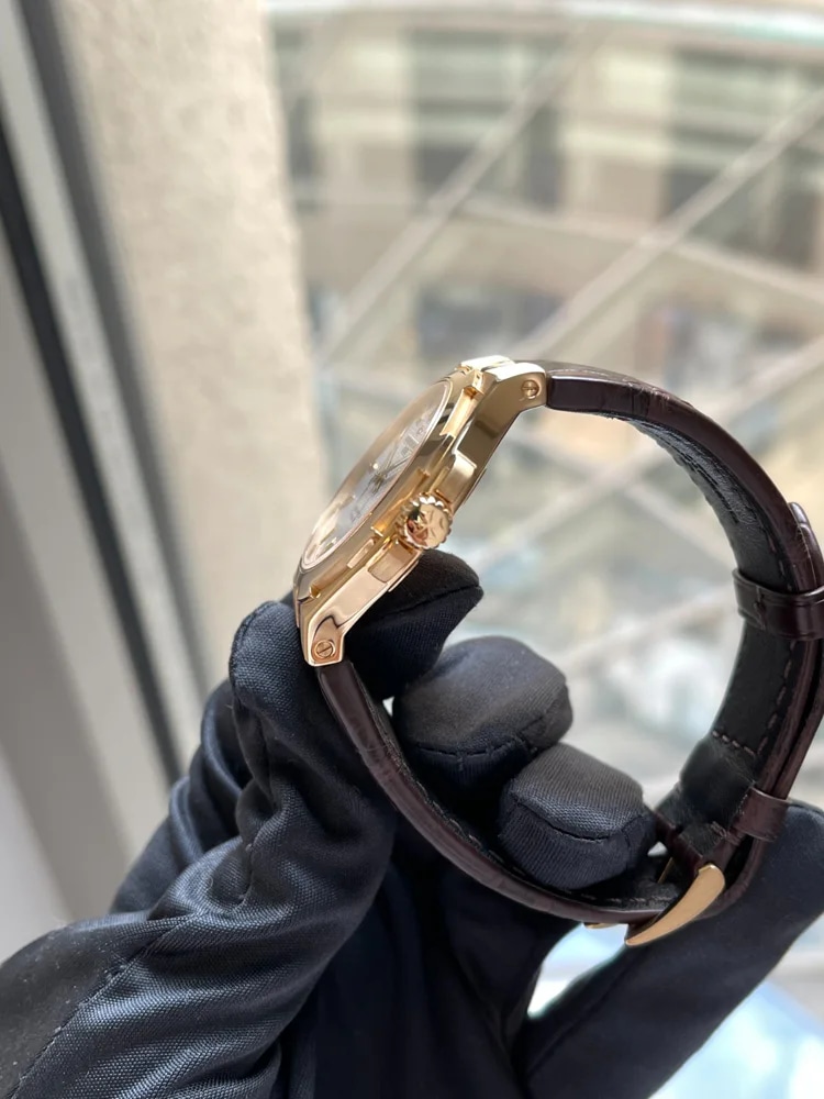 Vacheron Constantin Overseas 42040, image 4 Vacheron Constantin Overseas 42040, image 4