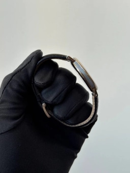 White Gold, image 2 White Gold, image 2