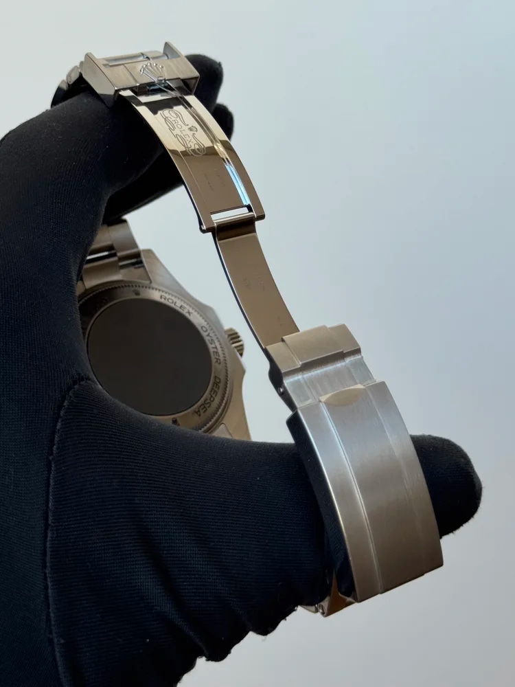 Full Set 2023, image 5 Full Set 2023, image 5