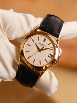 Patek Philippe Calatrava 18k 5107J, image 2 Patek Philippe Calatrava 18k 5107J, image 2