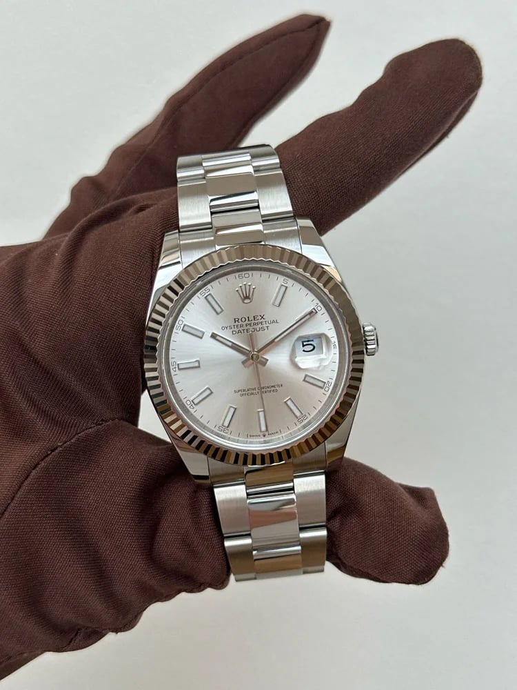 Rolex Datejust 41 Silver Dial Index Numerals Oyster Bracelet, image 1 Rolex Datejust 41 Silver Dial Index Numerals Oyster Bracelet, image 1