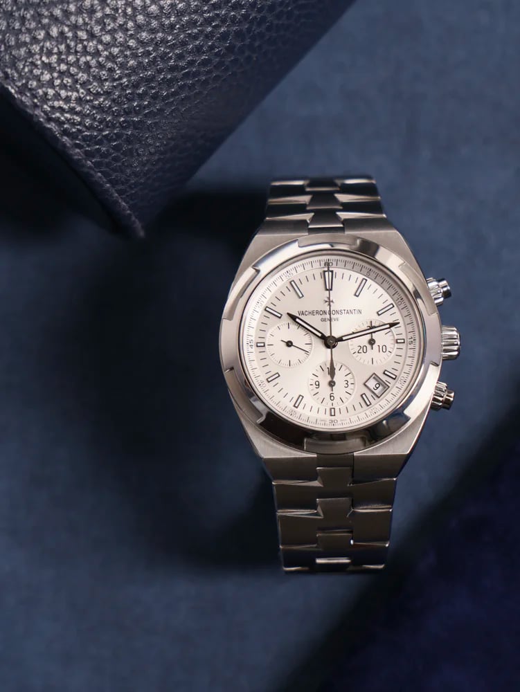 Vacheron Constantin Overseas Chronograph Chronograph White Dial Box and Papers 2020 Extended Warranty, image 8 Vacheron Constantin Overseas Chronograph Chronograph White Dial Box and Papers 2020 Extended Warranty, image 8