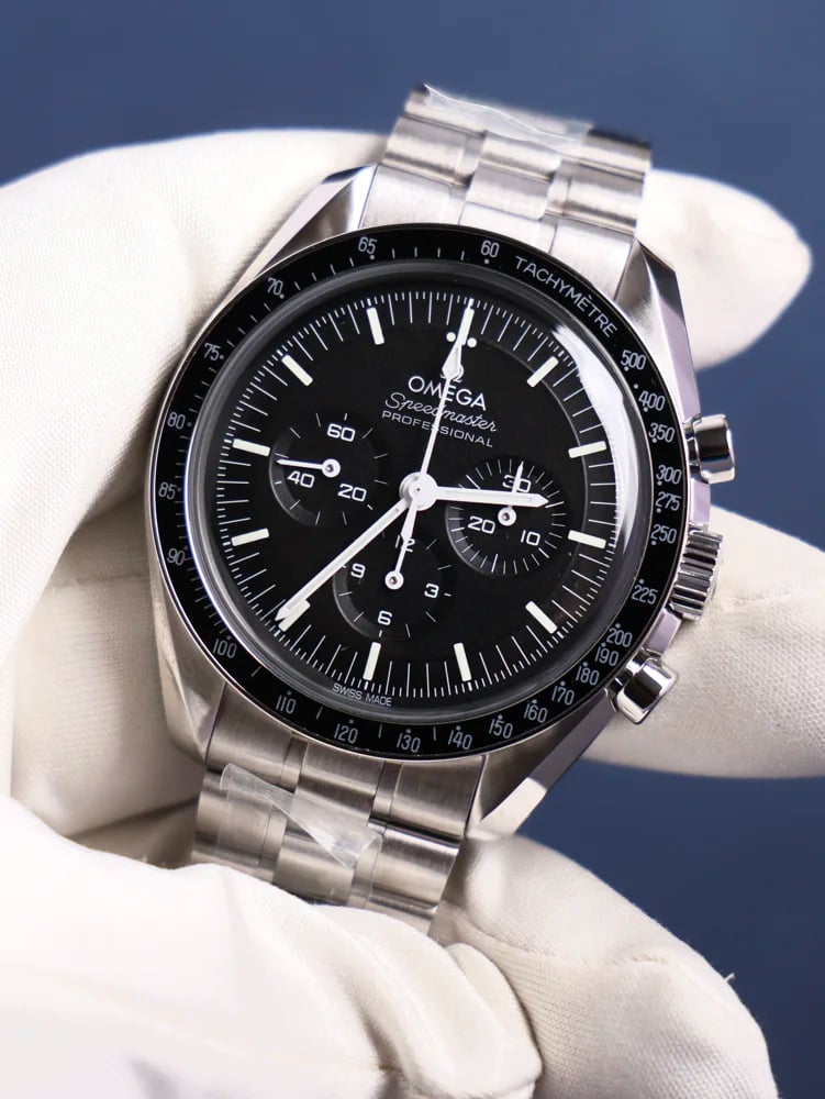 Omega Speedmaster Professional Moonwatch, image 1 Omega Speedmaster Professional Moonwatch, image 1