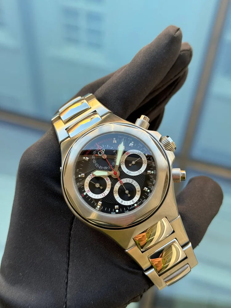 Girard Perregaux Laureato Evo3 Ref. 8018, image 1 Girard Perregaux Laureato Evo3 Ref. 8018, image 1