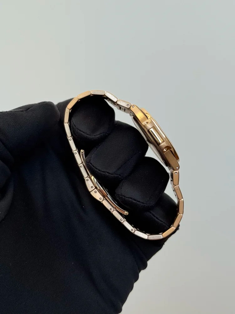 Lady, image 3 Lady, image 3