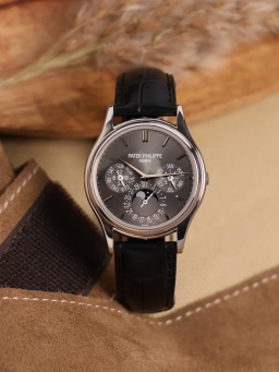 Patek Philippe Perpetual Calendar Grey Dial, image 2 Patek Philippe Perpetual Calendar Grey Dial, image 2