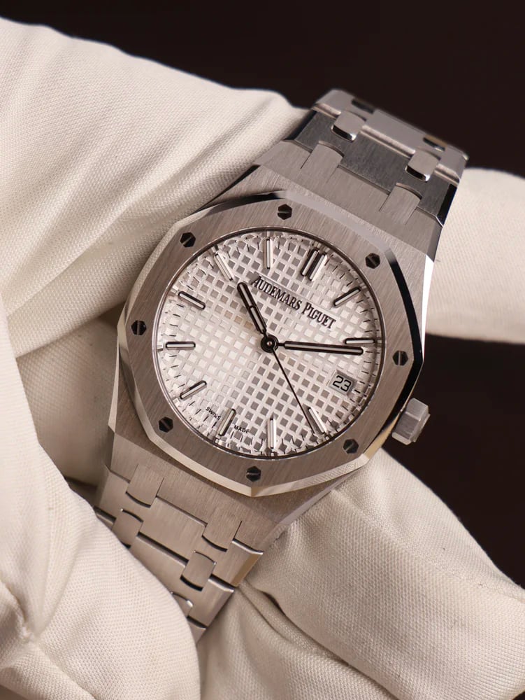 Audemars Piguet Royal Oak Selfwinding 77450ST.OO.1361ST.02, image 1 Audemars Piguet Royal Oak Selfwinding 77450ST.OO.1361ST.02, image 1