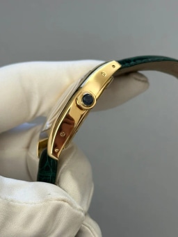 Cartier Tortue Monopusher Chronograph CPCP, image 9 Cartier Tortue Monopusher Chronograph CPCP, image 9