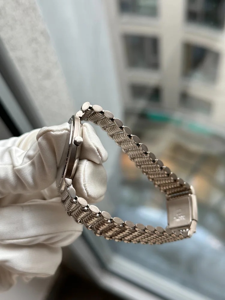 Patek Philippe Calatrava Box+Papers 2009 Rare Bracelet, image 3 Patek Philippe Calatrava Box+Papers 2009 Rare Bracelet, image 3