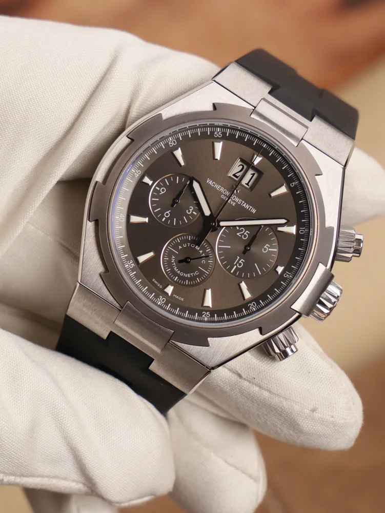 Chronograph, image 1 Chronograph, image 1