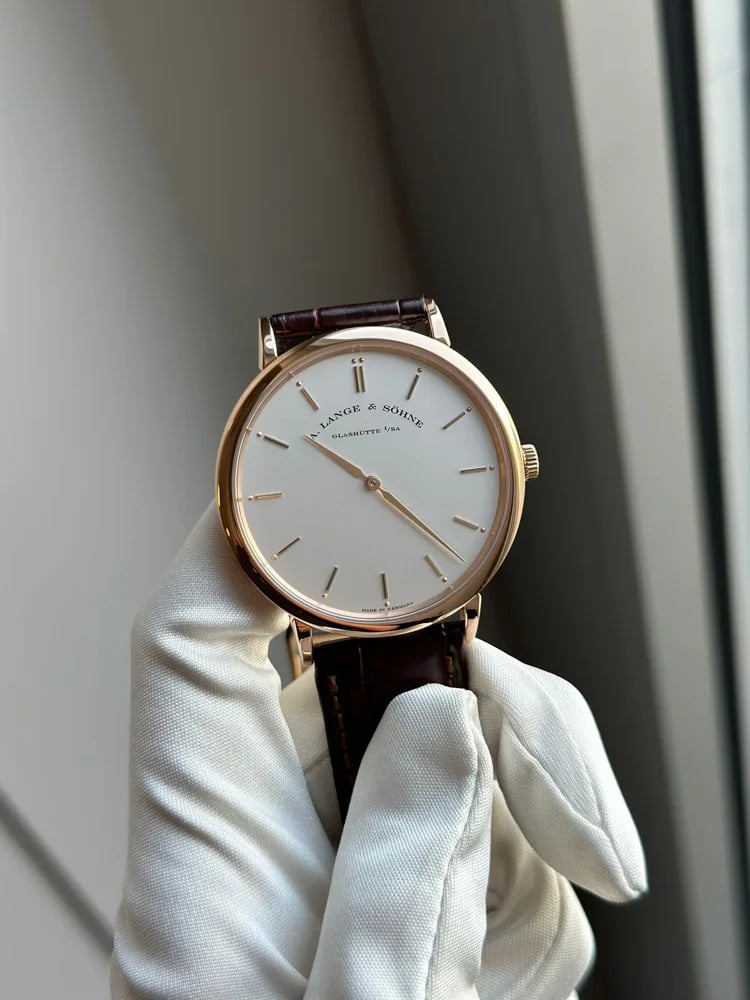 A. Lange & Söhne Saxonia 211.032, image 1 A. Lange & Söhne Saxonia 211.032, image 1