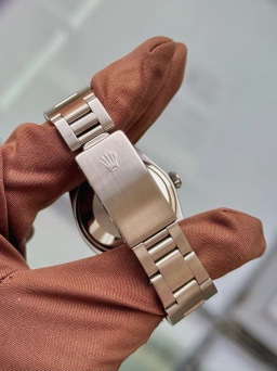 Rolex Oyster Perpetual Date box and papers 1969, image 2 Rolex Oyster Perpetual Date box and papers 1969, image 2