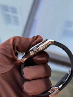 Hublot Classic Fusion Racing Grey Certified 542.NX.7071.RX, image 2 Hublot Classic Fusion Racing Grey Certified 542.NX.7071.RX, image 2